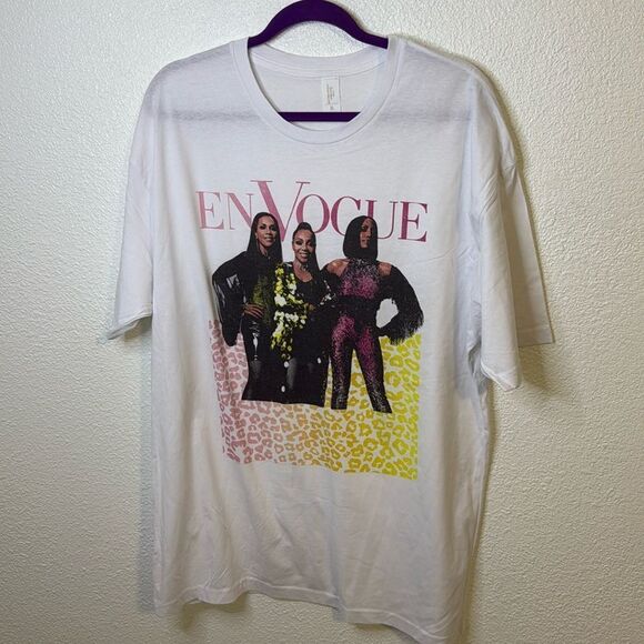 NEW- En Vogue Leopard T-Shirt-Size XL - Picture 2 of 6